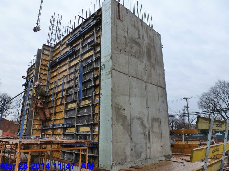 Stripping Shear wall forms at Elev. 1,2,3 Facing North-East (800x600)
